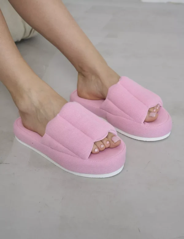 PANTUFLAS MOMI ROSA